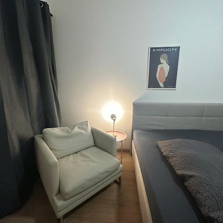 Apartament 2Schlafenzimmer 5Betten Montuerwhonung Düsseldorf Zewnętrze zdjęcie