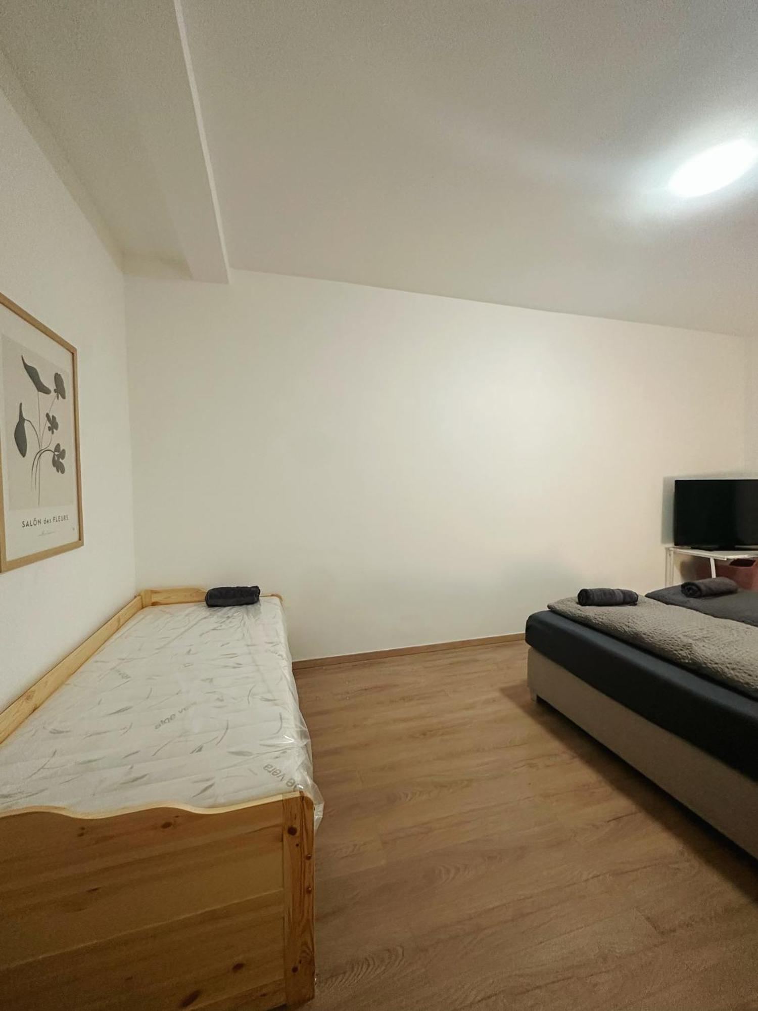 Apartament 2Schlafenzimmer 5Betten Montuerwhonung Düsseldorf Zewnętrze zdjęcie